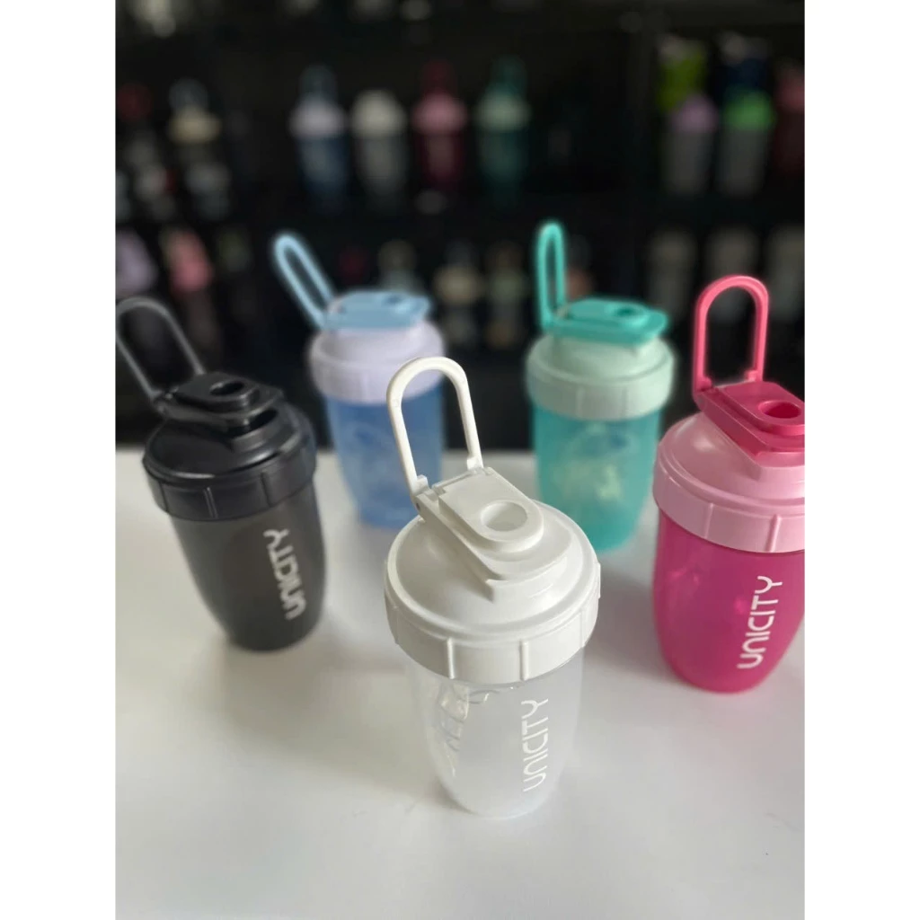 Làm thế nào để chọn bình lắc nước phù hợp cho gia đình và tránh những sai lầm thường gặp