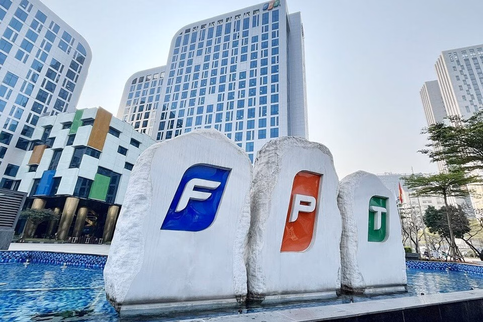FPT đạt doanh thu 32.683 tỷ đồng trong 6 tháng đầu năm