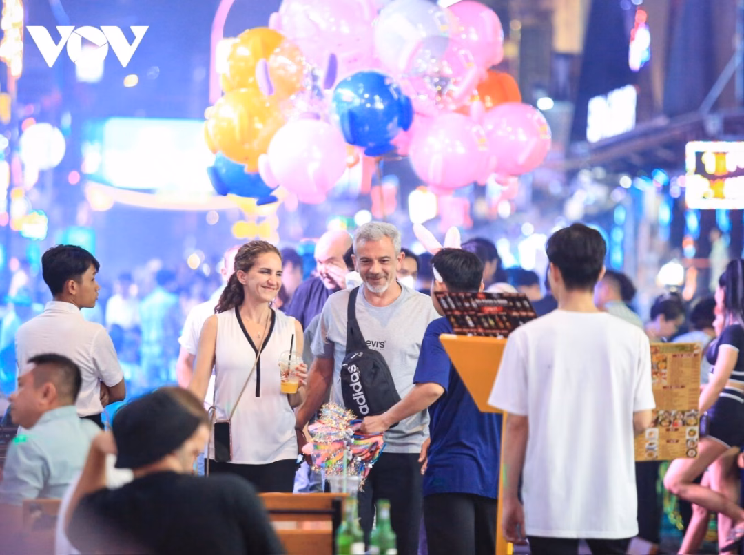 TP HCM muốn phát triển du lịch đêm với các chương trình giải trí đa dạng