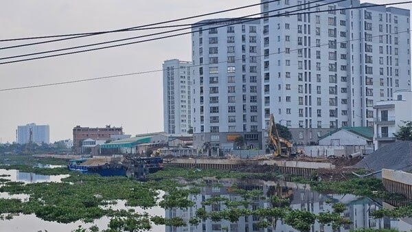 TP Hồ Chí Minh: Vốn cải tạo môi trường kênh rạch ‘đắp chăn’ chờ giải ngân