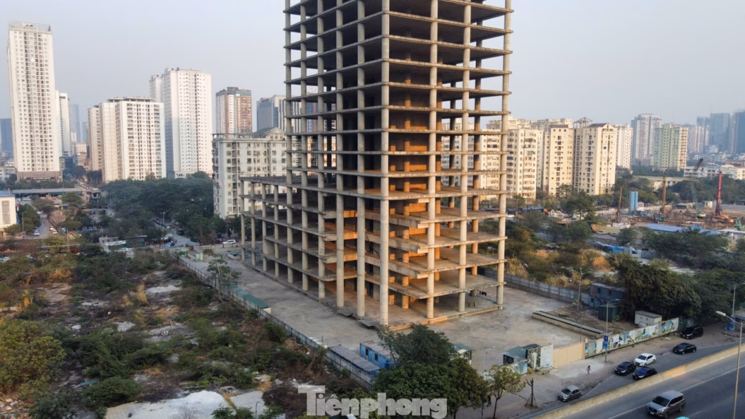 Đề xuất tái khởi động dự án tháp Vicem bỏ hoang sau gần 10 năm đình trệ