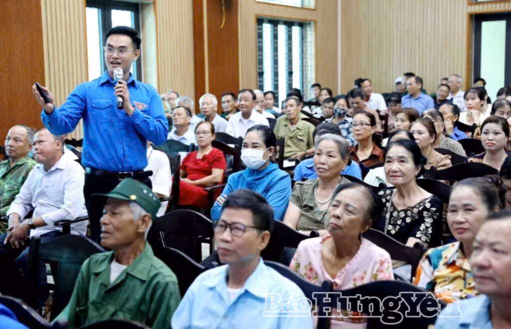 Hưng Yên mở hàng trăm lớp học ‘Bình dân học vụ số’ giúp người dân tránh bẫy mạng