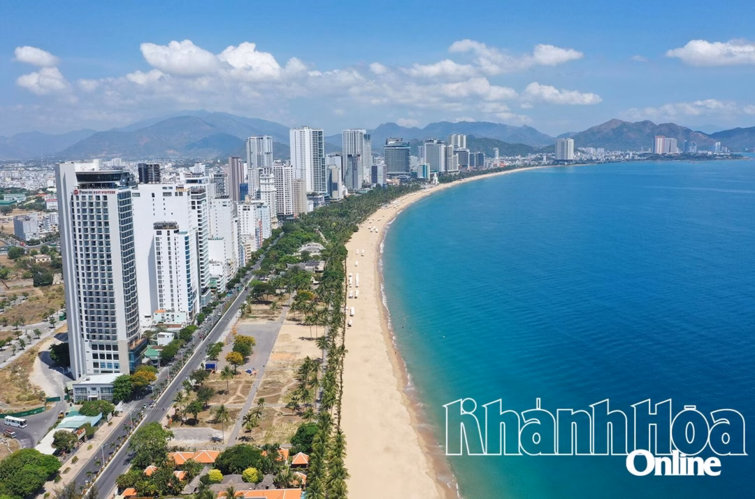 Khánh Hòa tăng cường công tác tư tưởng trong vận hành chính quyền mới