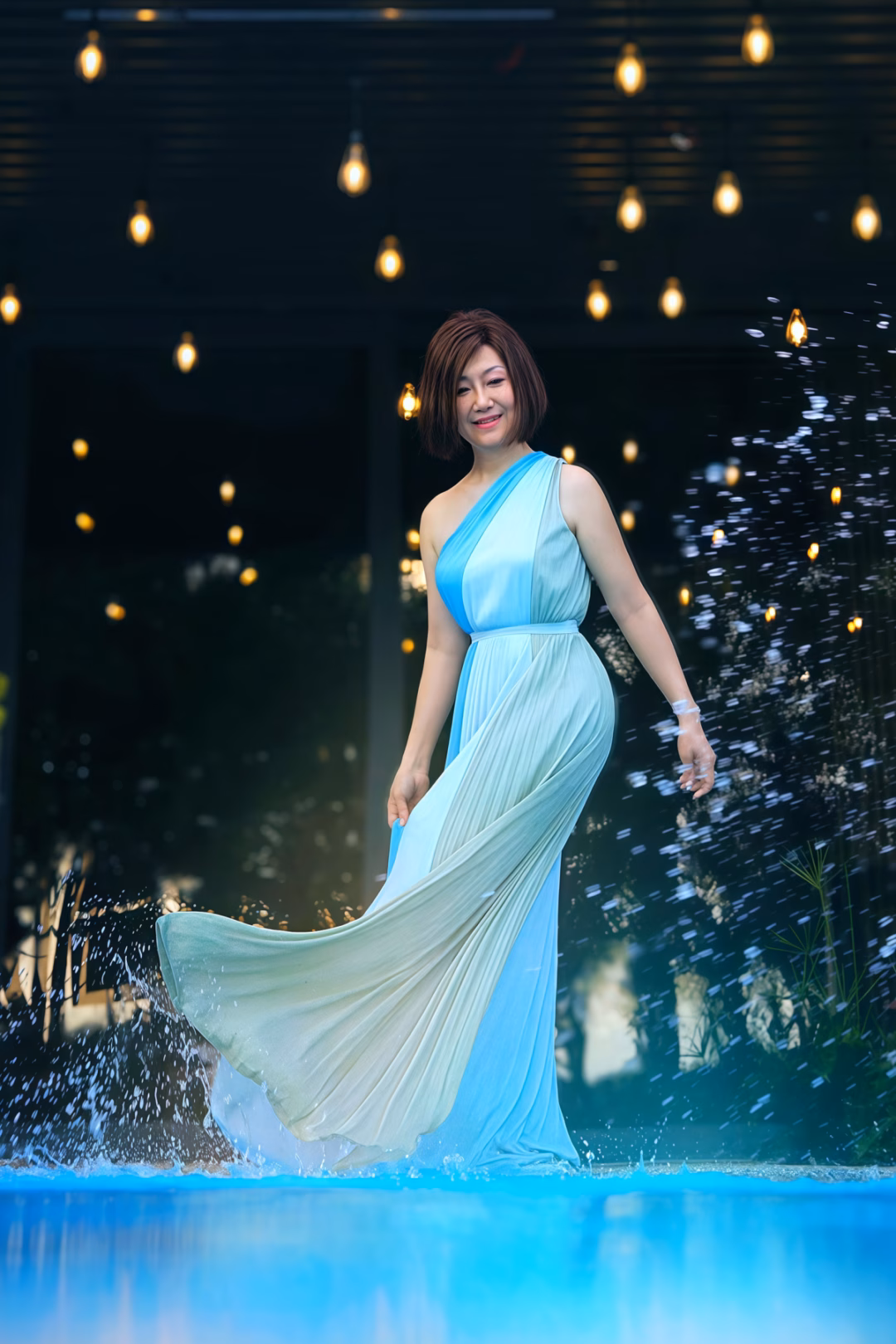Nữ doanh nhân Đặng Thu Thủy: Phong cách đầm độc đáo và thành công trong kinh doanh