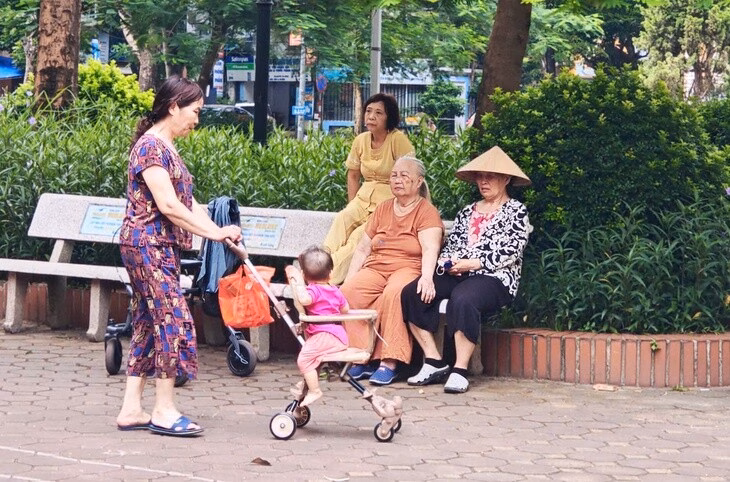 Đề xuất giảm tuổi nhận trợ cấp hưu trí xã hội còn 70 tuổi từ năm 2025