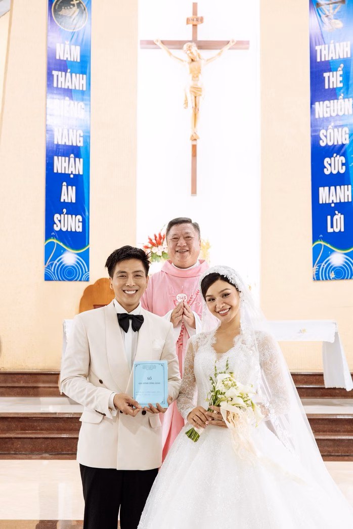 Tiệc rượu sẽ sớm diễn ra