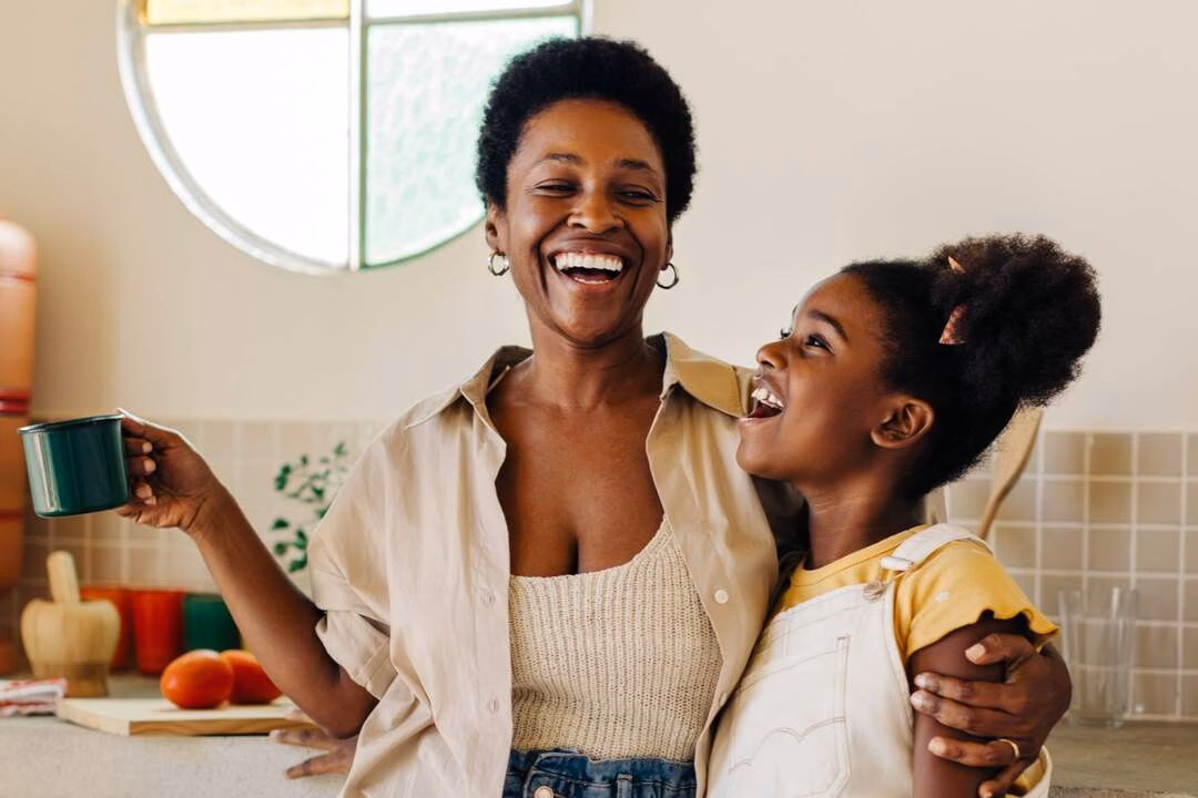 Mẹo giúp con bạn chăm sóc tóc khỏe mạnh trong mùa đông