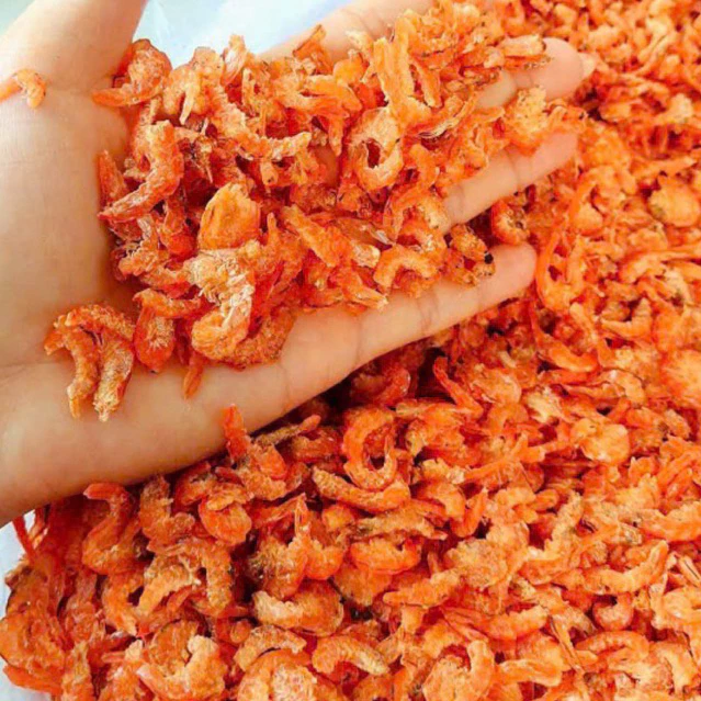 Cách chọn tôm thẻ nhỏ tươi ngon không phải ai cũng biết để nấu canh ngọt đúng điệu Cà Mau