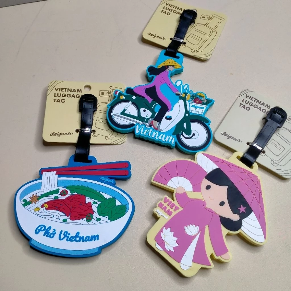 Làm thế nào thẻ gắn tên valy phong cảnh trở thành món quà lưu niệm ý nghĩa cho du khách Việt?