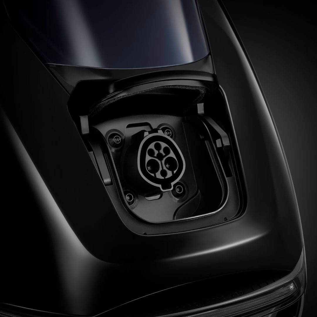 Cổng sạc CHAdeMO trên Honda UC3 Cổng sạc CHAdeMO trên Honda UC3