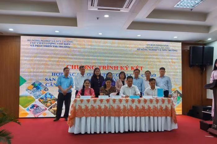 Đồng Tháp & Cần Thơ: 16 chuỗi cung ứng an toàn, thành tựu OCOP 2025