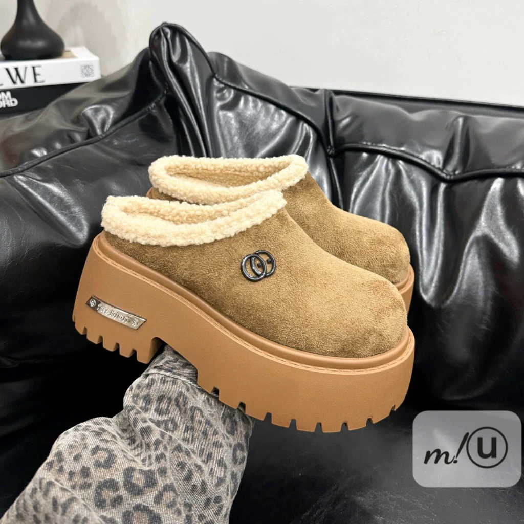 Lợi Ích Bất Ngờ Của Giày Lót Lông Nữ: Mẹo Lựa Chọn và Chế Biến Để Tránh Lạnh Xương Cột Sống Vào Mùa Đông