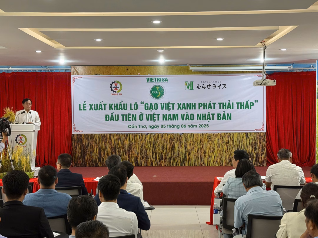 Xuất khẩu gạo Việt xanh phát thải thấp Lễ xuất khẩu lô Gạo Việt xanh phát thải thấp đầu tiên sang Nhật Bản