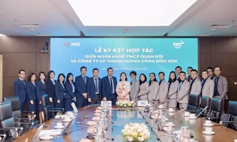 Lễ ký kết hợp tác giữa AgriS và MB agris-1-1746807138.jpg