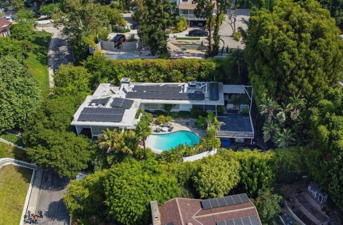 Hollywood chật vật với loạt vụ đột nhập và giết người của băng nhóm trộm cắp công nghệ cao Biệt thự sang trọng của Brad Pitt ở Los Angeles. Ảnh: MEGA