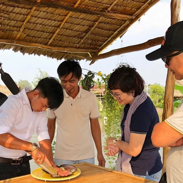Trai do anh Hảo thả nuôi có độ tuổi 4 - 5 năm tuổi nên đảm bảo chất lượng ngọc đẹp