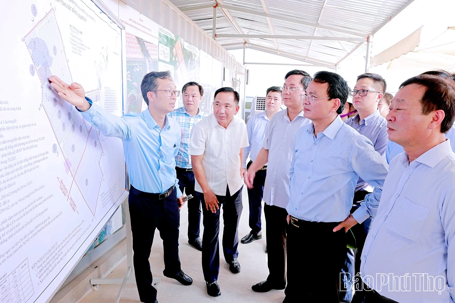 Bí thư Tỉnh ủy Đặng Xuân Phong cùng đoàn công tác kiểm tra tiến độ Dự án đầu tư xây dựng hạ tầng Cụm Công nghiệp Đồng Phì.