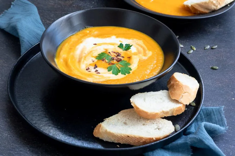 B&aacute;t ch&aacute;o gừng ấm &aacute;p trong m&ugrave;a đ&ocirc;ng