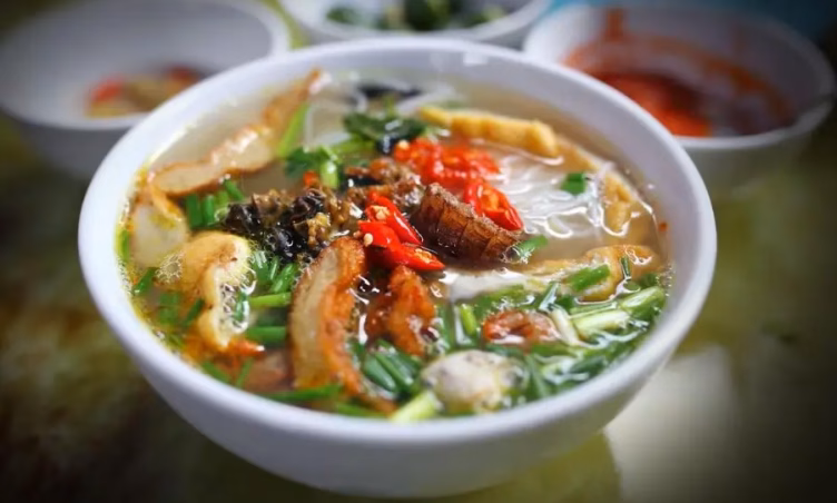 Ăn gì ở chợ Đầm Nha Trang?