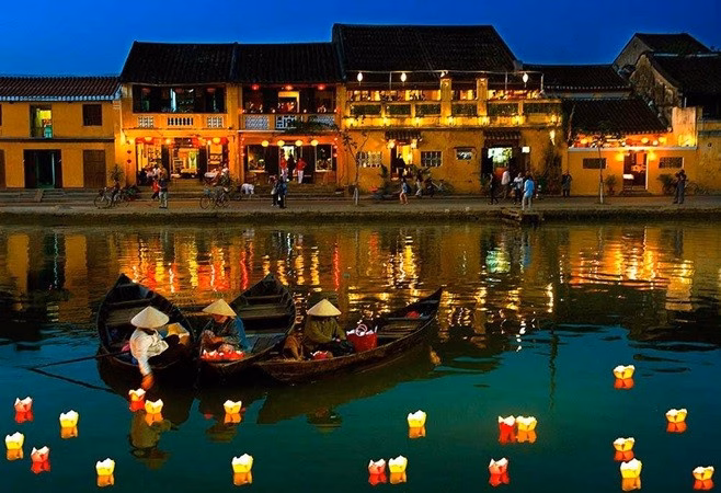 Các khu nghỉ dưỡng khác lọt vào top 10 châu Á gồm Tokyo, Kyoto - cả hai đều ở Nhật Bản; Bangkok, Chiang Mai - cả hai đều ở Thái Lan; Hội An, Việt Nam; Jaipur, Ấn Độ; Ubud, Indonesia.