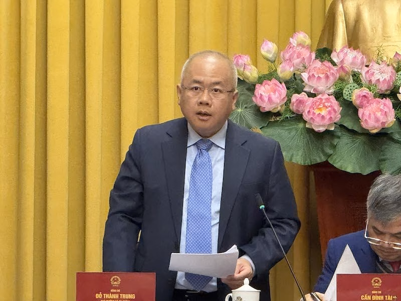 Thứ trưởng Bộ T&agrave;i ch&iacute;nh Đỗ Th&agrave;nh Trung giới thiệu luật Thuế TNCN 2026