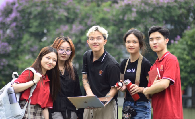 Sinh viên trường Đại học Hà Nội Sinh viên trường Đại học Hà Nội