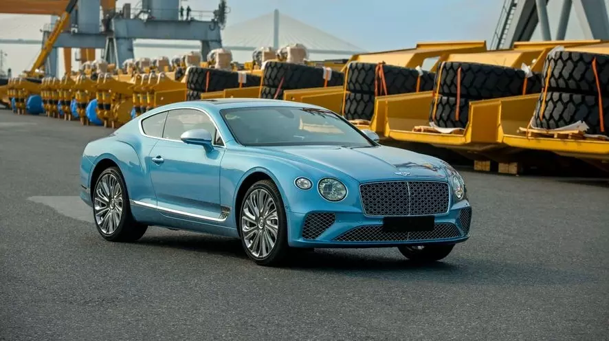 Bentley Continental GT V8 Mulliner 2022 Bentley Continental GT V8 Mulliner 2022 đổi màu sau thời gian rao bán