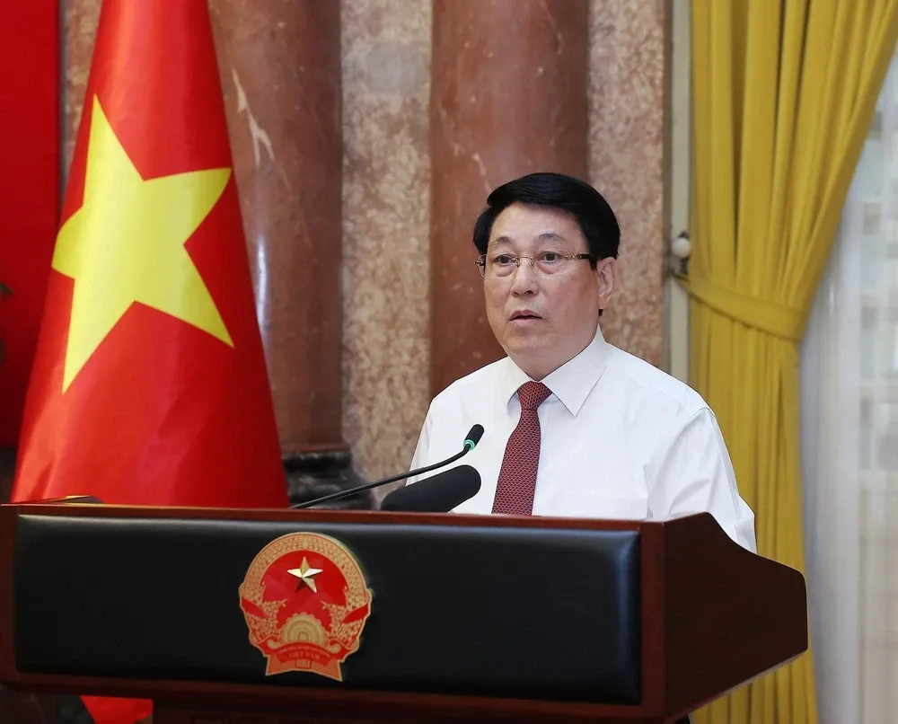 Chủ tịch nước tại buổi gặp mặt các nhà báo tiêu biểu Chủ tịch nước phát biểu tại buổi gặp mặt, tuyên dương các nhà báo, người làm báo tiêu biểu