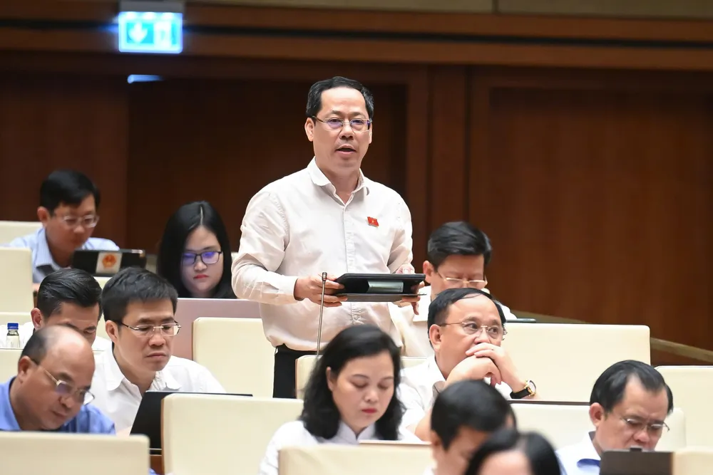 Đại biểu Trần Nhật Minh (Nghệ An) Đại biểu Trần Nhật Minh (Nghệ An)