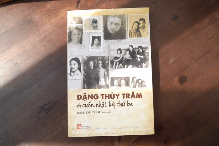 Sách 'Đặng Thùy Trâm và Cuốn nhật ký thứ ba' Sách 'Đặng Thùy Trâm và Cuốn nhật ký thứ ba'
