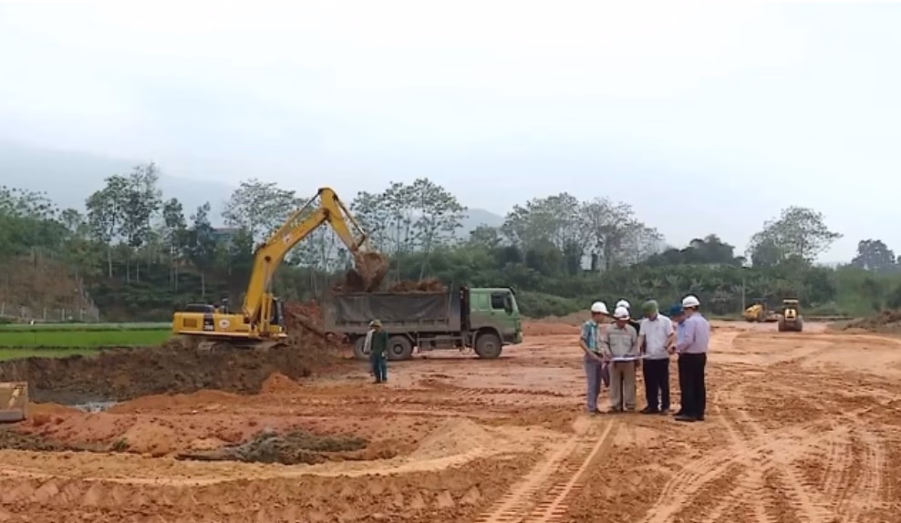 Chậm giải ngân vốn đầu tư công Việc chậm giải ngân vốn đầu tư công ảnh hưởng đến tăng trưởng và giải quyết việc làm