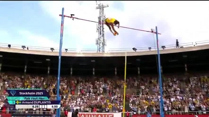 Duplantis phá kỷ lục thế giới nhảy sào Duplantis lần thứ 12 phá kỷ lục thế giới nhảy sào