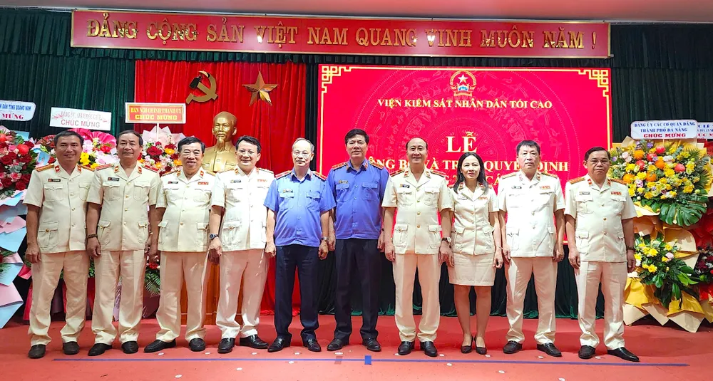 Tân Viện trưởng VKSND TP Đà Nẵng và lãnh đạo VKSND Tối cao. Lễ công bố quyết định bổ nhiệm
