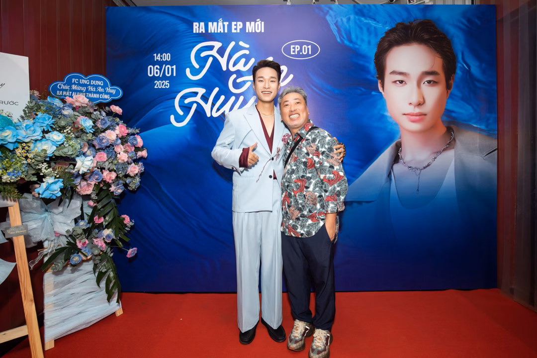 Hà An Huy và đạo diễn Nguyễn Quang Dũng