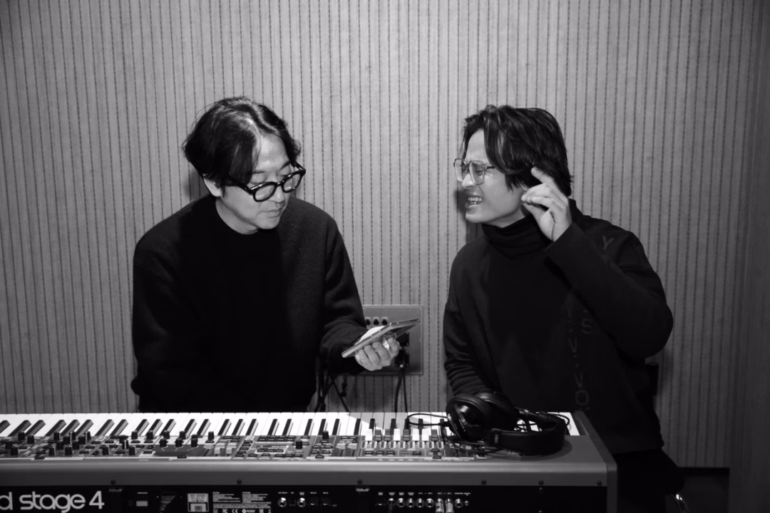 Hà Anh Tuấn và nghệ sĩ Yiruma Hà Anh Tuấn và nghệ sĩ Yiruma