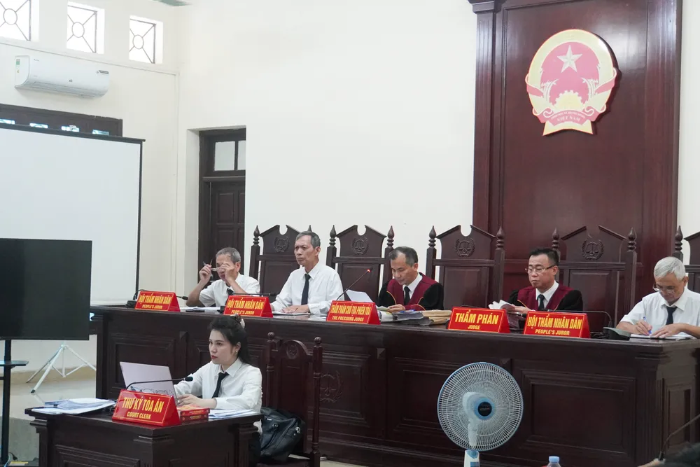 HĐXX vụ án