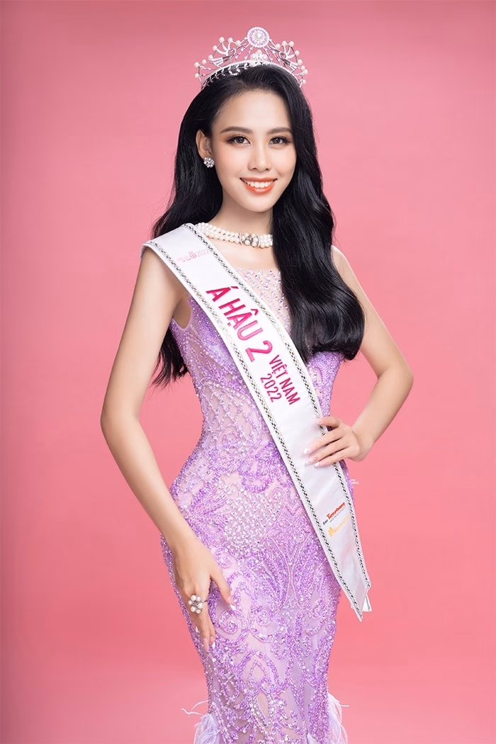 Lê Nguyễn Ngọc Hằng