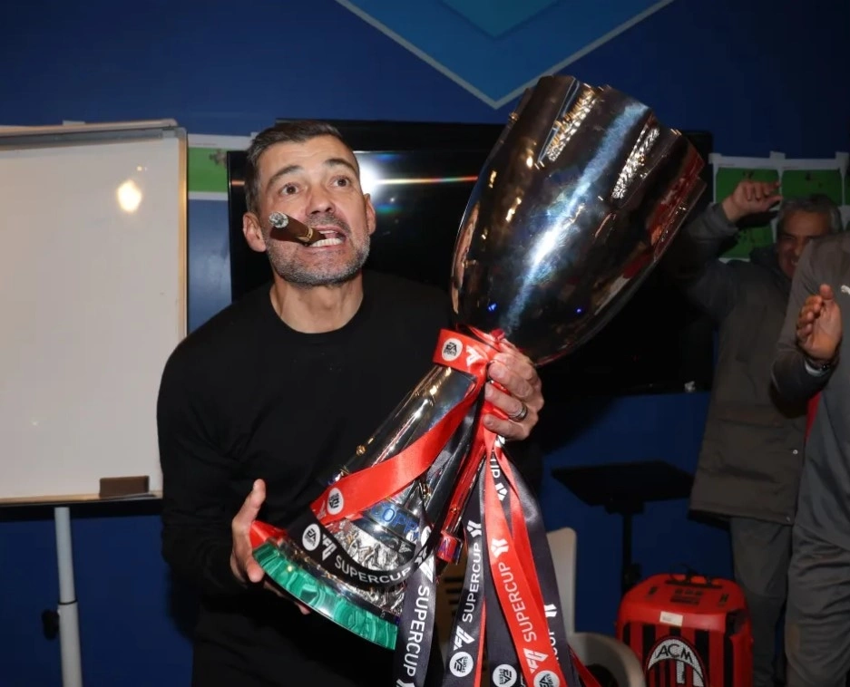 Sergio Conceicao Huấn luyện viên Sergio Conceicao