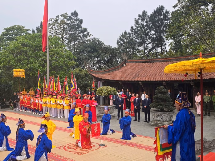 Lễ giỗ Đức Quốc Tổ Lạc Long Quân