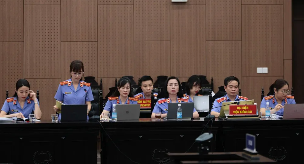 Đại diện VKS tại phiên tòa