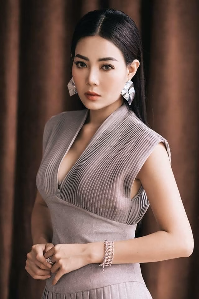 Nữ diễn viên Thanh Hương Quan hệ giữa người đẹp Quỳnh Búp Bê và chồng cũ sau ly hôn