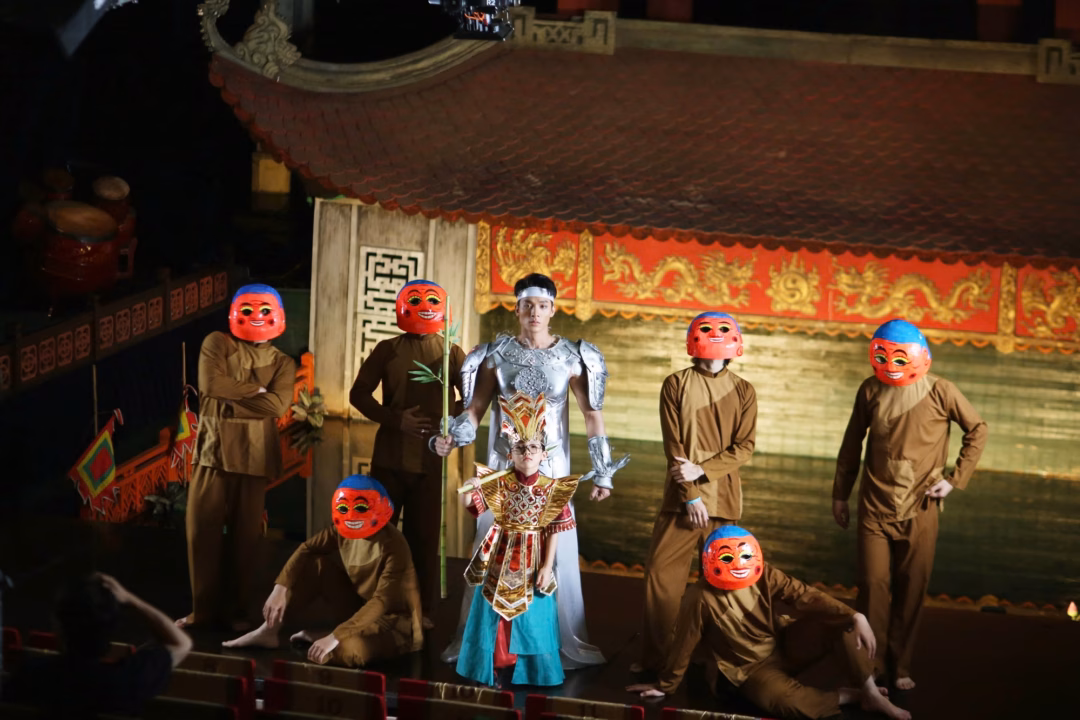 MV 'Thánh Gióng' MV 'Thánh Gióng'