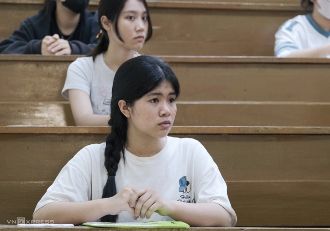 Thí sinh thi đánh giá năng lực tại Đại học Sư phạm Hà Nội Thí sinh thi đánh giá năng lực tại Đại học Sư phạm Hà Nội