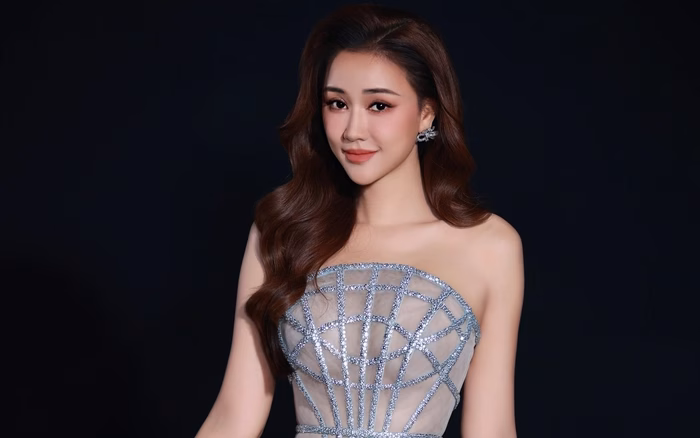 Jun Vũ và loạt mỹ nhân Việt phẫu thuật nâng ngực sau sinh thành công