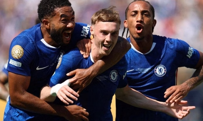 Chelsea duyệt chi 100 triệu Euro cho 'bom tấn kép'