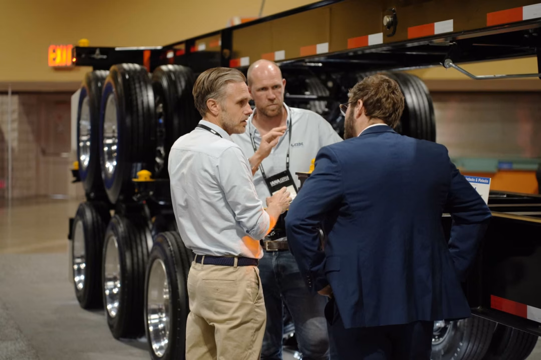 Phỏng vấn đối t&aacute;c về sản phẩm