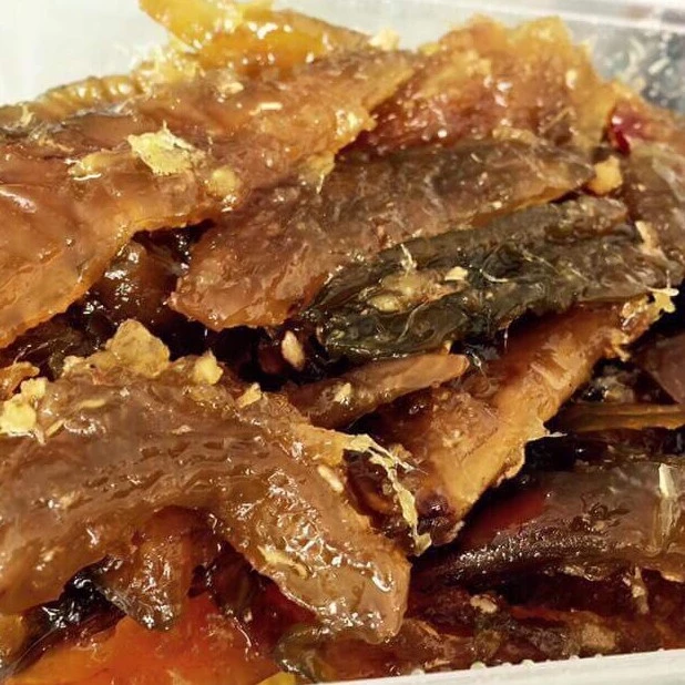 Làm sao để ô mai khế xào gừng không bị cứng sau một thời gian bảo quản?