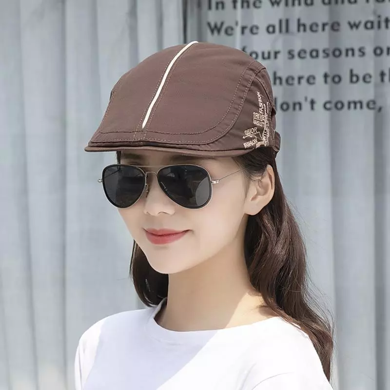 Mũ beret nam nữ – Lựa chọn sai lầm mà nhiều người mắc phải khi đi du lịch