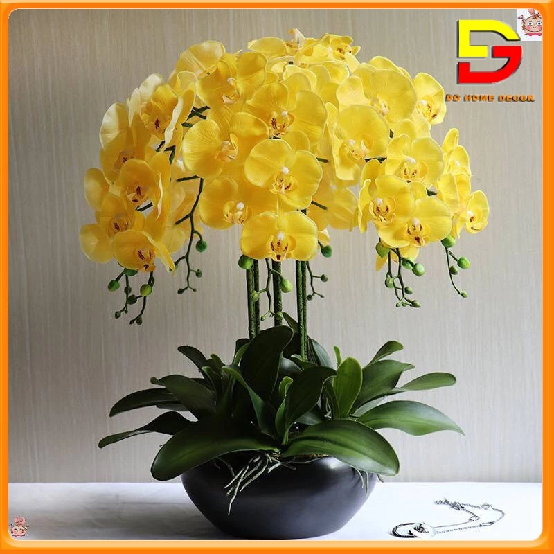 Lỗi thường gặp khi chọn bình hoa để bàn và cách chọn size phù hợp với không gian phòng khách nhỏ