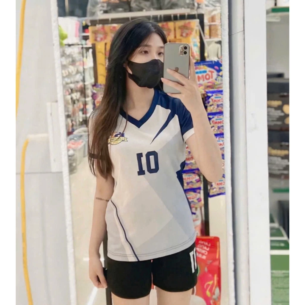 Mặc đồ bóng chuyền như thế nào để không bị gò bó khi thi đấu?